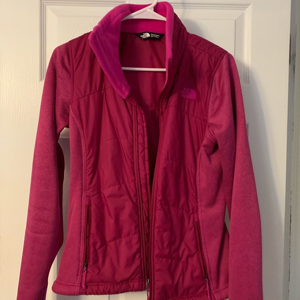 Women’s zip-up jacket